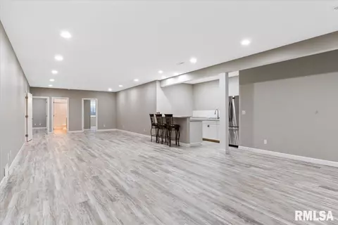 3700 Doe Run Trl, Springfield, IL 62711 photo 9