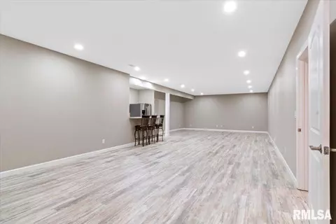 3700 Doe Run Trl, Springfield, IL 62711 photo 8