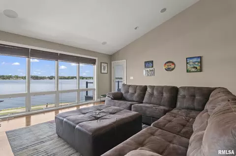 315 Harbor Point Pl, Springfield, IL 62712 photo 24