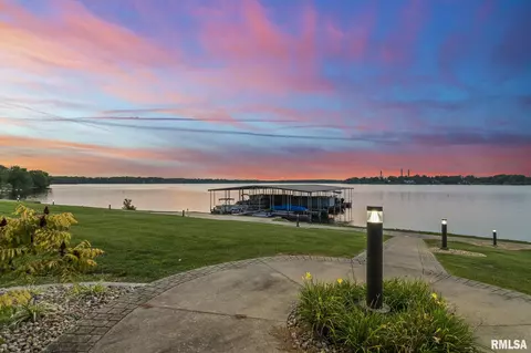 315 Harbor Point Pl, Springfield, IL 62712 photo 4