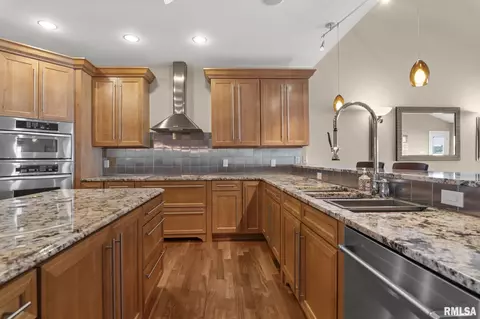 315 Harbor Point Pl, Springfield, IL 62712 photo 15