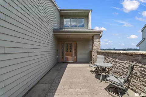 315 Harbor Point Pl, Springfield, IL 62712 photo 8