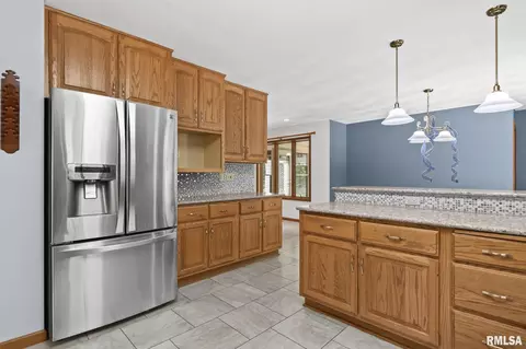700 Teal Dr, Springfield, IL 62707 photo 10