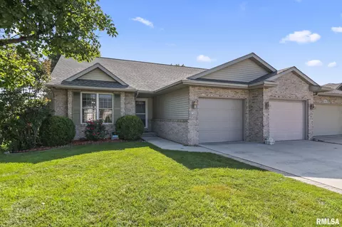 7200 Preston Dr, Springfield, IL 62711