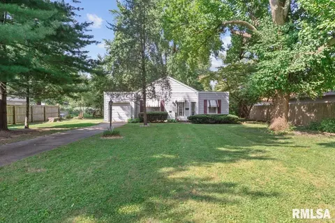 1523 W Vernon Ave, Springfield, IL 62704