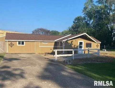 3716 Sangamo Heights Rd, Springfield, IL 62702