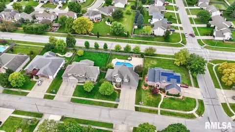 2705 Dickens Dr, Springfield, IL 62711 photo 6