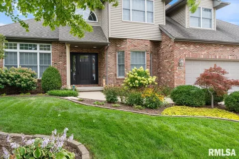 2705 Dickens Dr, Springfield, IL 62711 photo 2