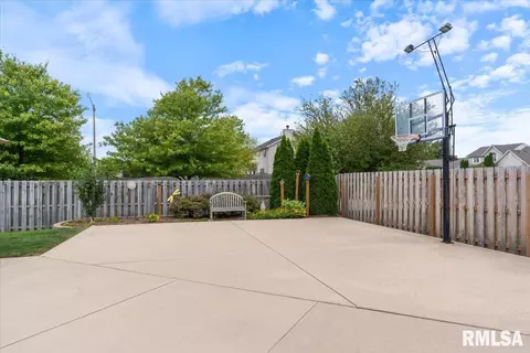 2705 Dickens Dr, Springfield, IL 62711 photo 57