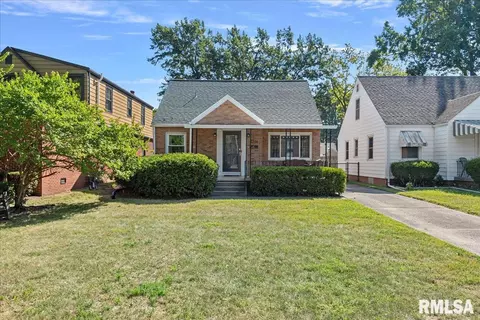 2304 S Whittier Ave, Springfield, IL 62704