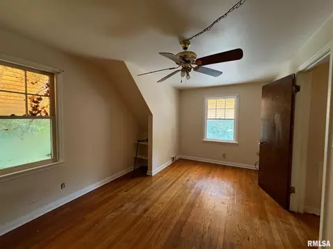 2012 E Cook St, Springfield, IL 62703 photo 19