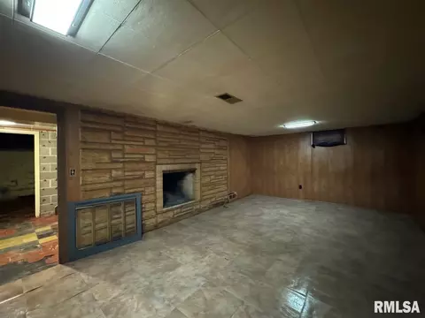 2012 E Cook St, Springfield, IL 62703 photo 24