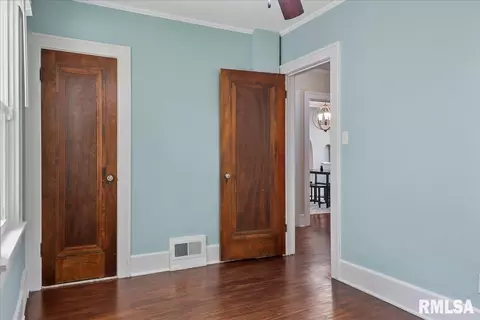 1904 S State St, Springfield, IL 62704 photo 18