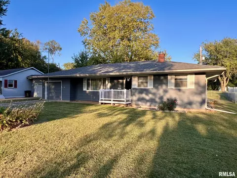 Other - 205 Maple St, Abingdon, IL 61410 photo 1 of 10
