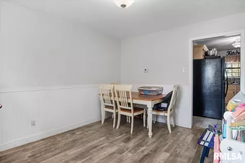 707 N Bitterroot Ct, Athens, IL 62613 photo 17