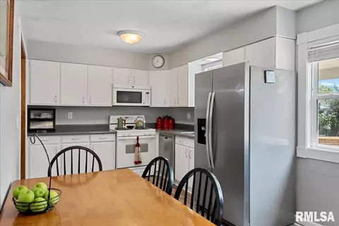 64 Foresters Ln, Springfield, IL 62704 photo 7