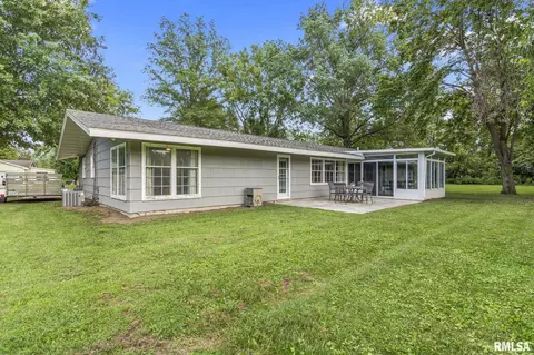 7685 Canterbury Dr, Springfield, IL 62712 photo 27
