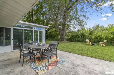 7685 Canterbury Dr, Springfield, IL 62712 photo 26