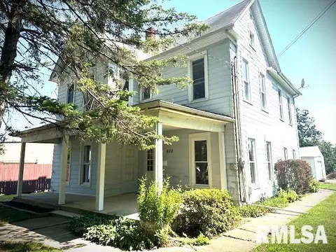 670 Caldwell St, Jacksonville, IL 62650