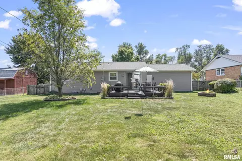 1527 E Walnut St, Chatham, IL 62629 photo 27