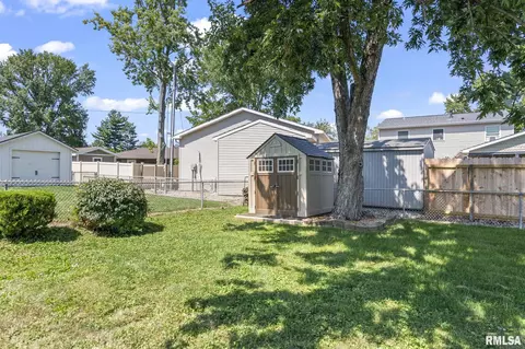1527 E Walnut St, Chatham, IL 62629 photo 24