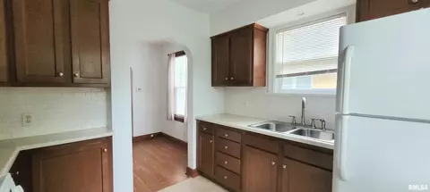 2220 E Grandview Ave, Springfield, IL 62702 photo 21