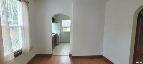 2220 E Grandview Ave, Springfield, IL 62702 photo 10