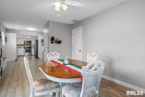 59 Mesa Dr, Springfield, IL 62702 photo 18