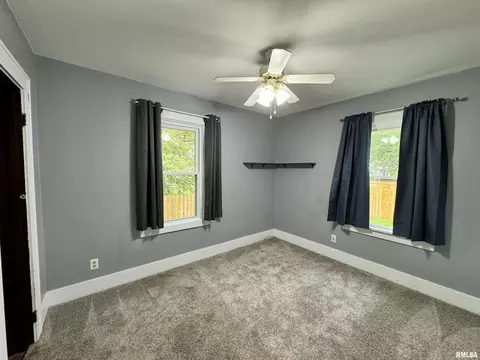 612 S State St, Springfield, IL 62704 photo 13