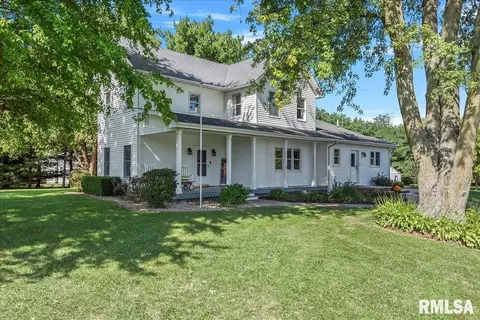 447 W Glenarm Rd, Glenarm, IL 62536