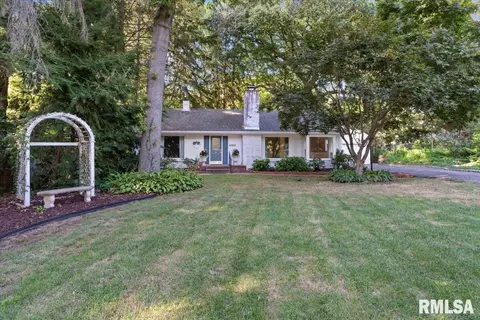 1721 Cherry Rd, Springfield, IL 62704 photo 3