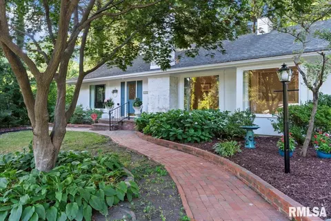 1721 Cherry Rd, Springfield, IL 62704