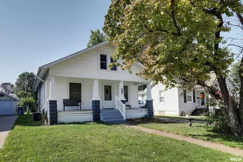 2834 Elm St, Quincy, IL 62301