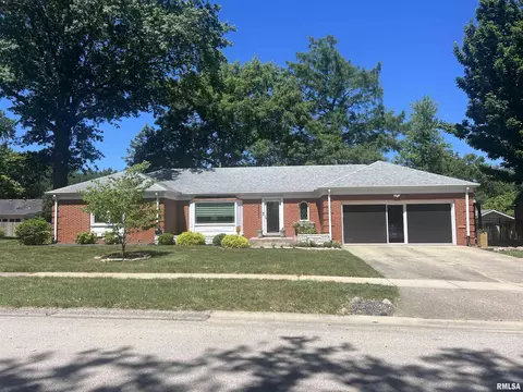 2323 Willemore Ave, Springfield, IL 62704