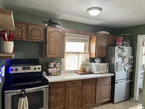 1645 N 20th St, Springfield, IL 62702 photo 13