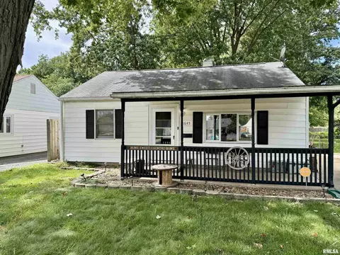 1645 N 20th St, Springfield, IL 62702