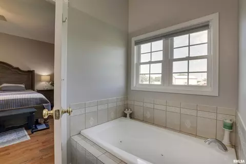 537 E 2050th, Liberty, IL 62347 photo 18