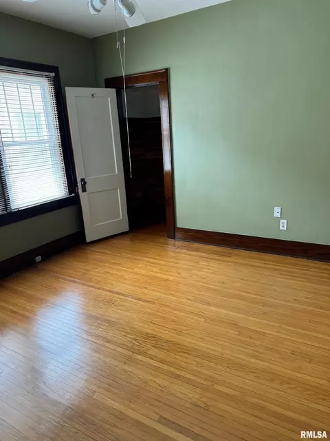 1720 S State St, Springfield, IL 62704 photo 11