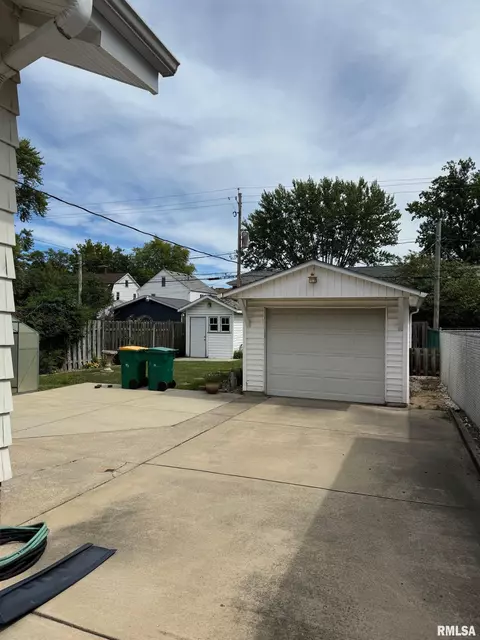1720 S State St, Springfield, IL 62704 photo 19