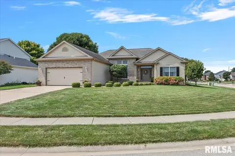 2701 Wordsworth Dr, Springfield, IL 62711