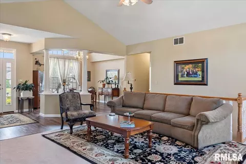 2701 Wordsworth Dr, Springfield, IL 62711 photo 7