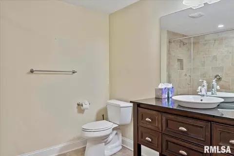 2212 A Charlack Ave, Springfield, IL 62704 photo 37