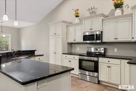 2212 A Charlack Ave, Springfield, IL 62704 photo 13