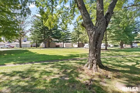 61 Country Pl, Springfield, IL 62703 photo 27