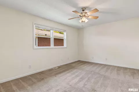 26172619 Delaware Dr, Springfield, IL 62702 photo 18