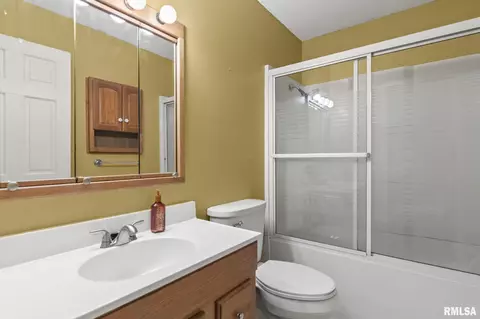 26172619 Delaware Dr, Springfield, IL 62702 photo 26