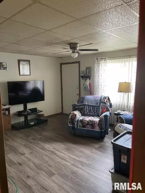 1925 Taylor Ave, Springfield, IL 62703 photo 2