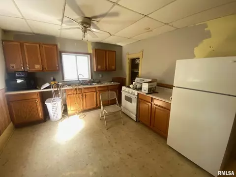 1603 S Pasfield St, Springfield, IL 62704 photo 15