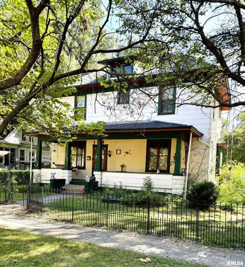 403 N Plum St, Havana, IL 62644
