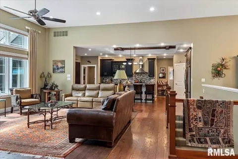 3812 Calla Lily Ln, Springfield, IL 62711 photo 8
